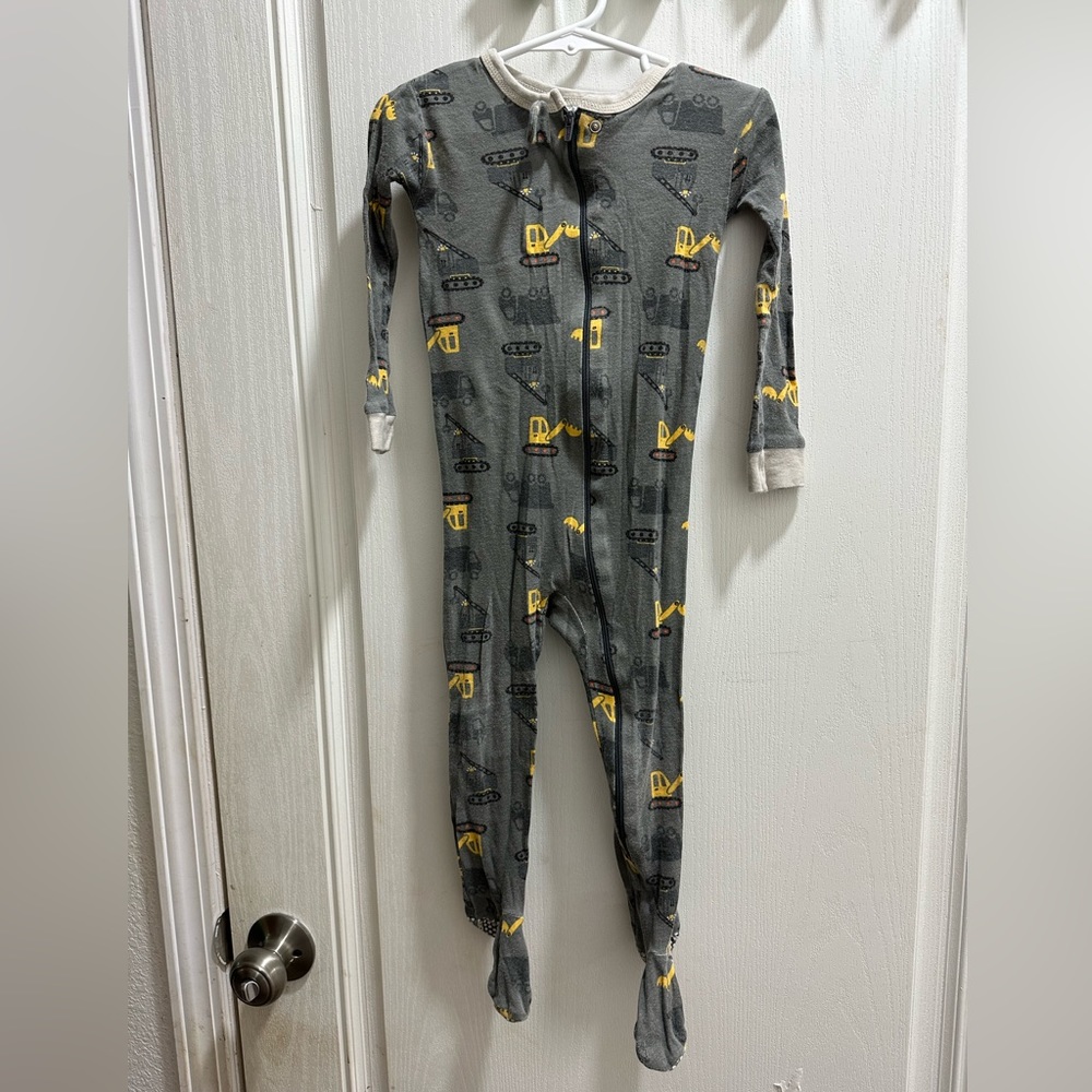 Toddler pajamas, Size 24m, Construction print.